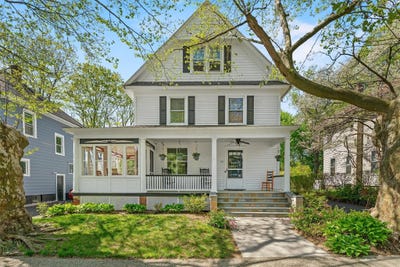 /international/us/22-elm-street-highland-mills-ny-110099298537/