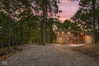 /international/us/2350-e-county-road-20-n-north-vernon-in-110100617727/