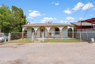/international/us/208-saint-valentine-street-la-mesa-nm-110110259959/