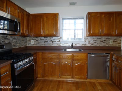 /international/us/540-davids-court-lakewood-nj-110105507625/