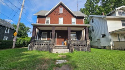 /international/us/1338-maple-avenue-ne-canton-oh-110101433941/?lang=en