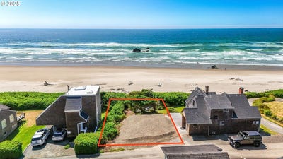 /international/us/ocean-ave-cannon-beach-or-110100687350/