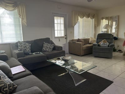 /international/us/213-pine-hov-circle-greenacres-fl-110098862320/