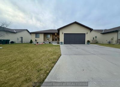 /international/us/410-buffalo-grass-st-grand-island-ne-110104158439/