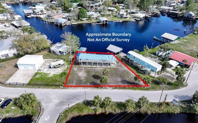 /international/us/27-se-228th-st-suwannee-fl-110098394443/