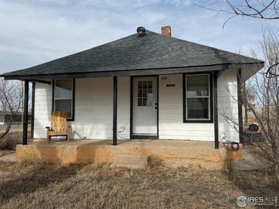 /international/us/303-lee-st-briggsdale-co-110105902405/