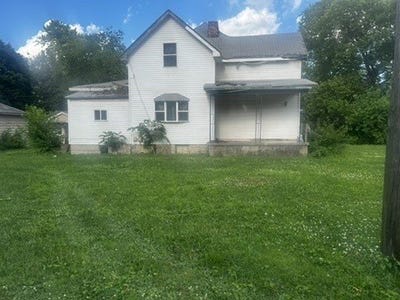 /international/us/702-e-washington-street-hoopeston-il-110100593338/