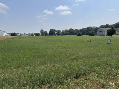 /international/us/12610-60th-avenue-allendale-mi-110100890674/