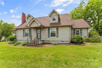 /international/us/465-s-main-street-granite-falls-nc-110099523665/