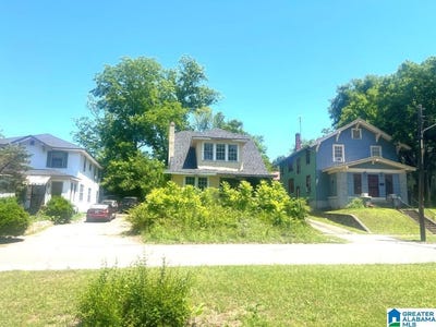 /international/us/5013-parkway-fairfield-al-110109168828/