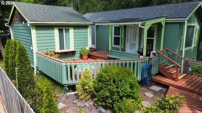 /international/us/111-rhody-loop-florence-or-110108444078/