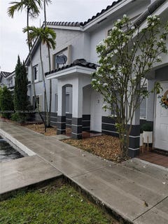 /international/us/7981-sw-152nd-ave-miami-fl-110108553177/