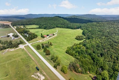 /international/us/3781-monterey-hwy-monterey-tn-110110281153/