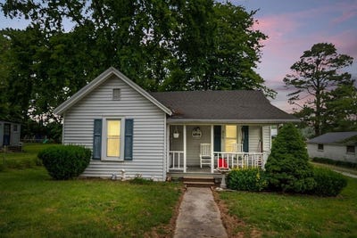 /international/us/210-w-6th-st-calhoun-ky-110108335041/