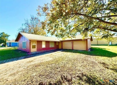 /international/us/46-garcitas-street-vanderbilt-tx-110110197605/