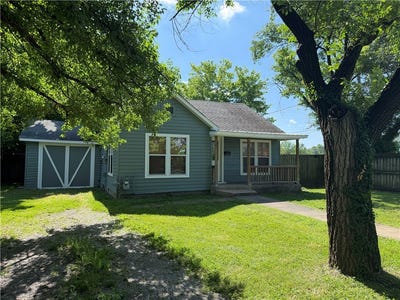/international/us/1434-s-west-avenue-fayetteville-ar-110108445471/
