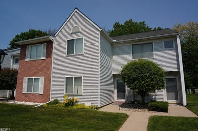 /international/us/68-rosebud-mount-clemens-mi-110099924366/