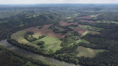 /international/us/lot-40-bend-the-cumberland-tompkinsville-ky-110101223647/?lang=zh-cn