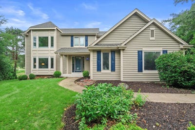 /international/us/2600-whitby-ct-waukesha-wi-110101296838/