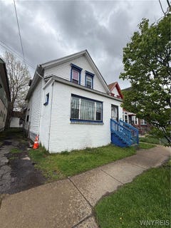 /international/us/681-best-street-buffalo-ny-110107693874/