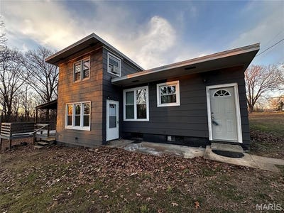 /international/us/7951-elmont-road-sullivan-mo-110104820945/