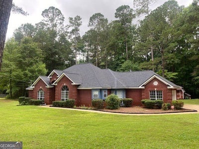 /international/us/1697-n-11th-court-lanett-al-110109038458/