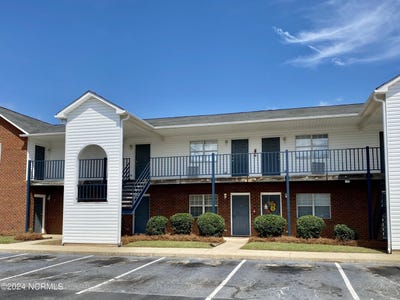/international/us/1287-park-w-drive-greenville-nc-110103297146/