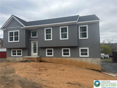/international/us/265-s-walnut-street-slatington-boro-pa-110098912588/