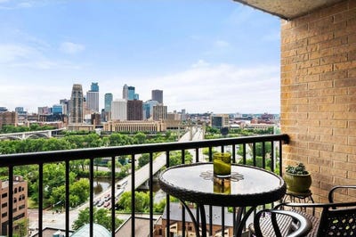 /international/us/20-2nd-street-ne-minneapolis-mn-110101231850/?lang=id