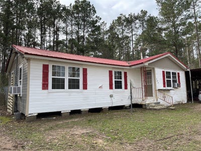 /international/us/3176-highway-155-coushatta-la-110105928582/