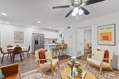 /international/us/710-w-34th-st-austin-tx-110100781745/?lang=en
