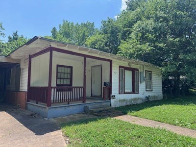 /international/us/704-cedar-street-paris-tx-110108544800/