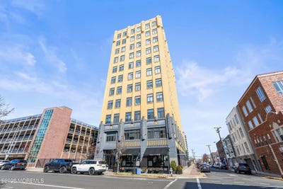 /international/us/601-bangs-avenue-asbury-park-nj-110099797312/