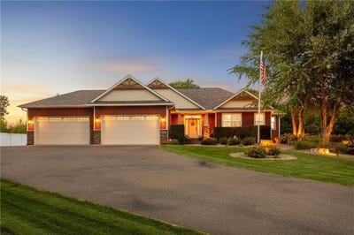 /international/us/3127-171st-avenue-ne-ham-lake-mn-110107871721/