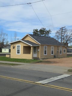/international/us/2341-water-street-stevens-point-wi-110107716515/