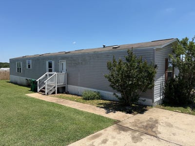 /international/us/2075-fm-389-lot-95-brenham-tx-110108063506/