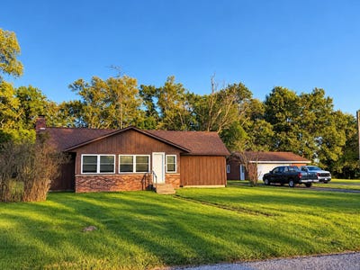 /international/us/951-n-900-w-rensselaer-in-110120509521/