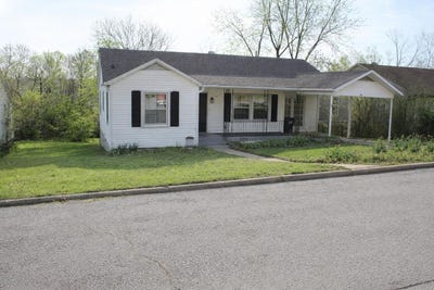/international/us/513-n-oak-street-harrison-ar-110108228804/