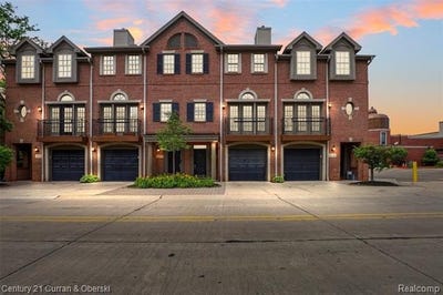 /international/us/22146-w-village-dearborn-mi-110108985210/