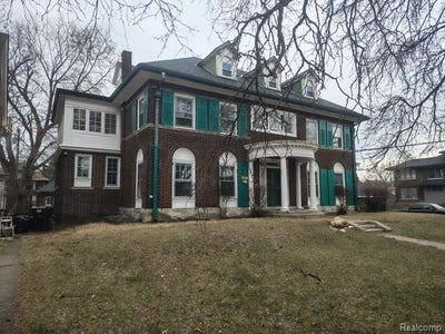 /international/us/1553-w-boston-boulevard-detroit-mi-110107441381/