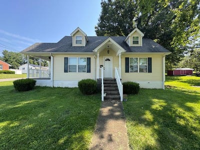 /international/us/294-west-water-street-flemingsburg-ky-110101136812/