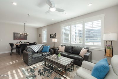 /international/us/400-baker-drive-winter-park-co-110119470801/