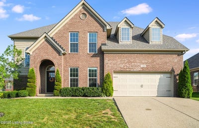 /international/us/108-charmwood-ct-louisville-ky-110101164253/
