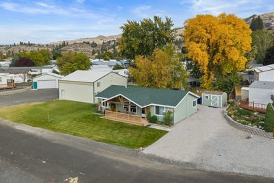 /international/us/2218-grovepoint-ct-seven-bays-wa-110110422637/