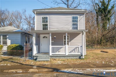 /international/us/127-s-little-church-street-petersburg-va-110101220332/