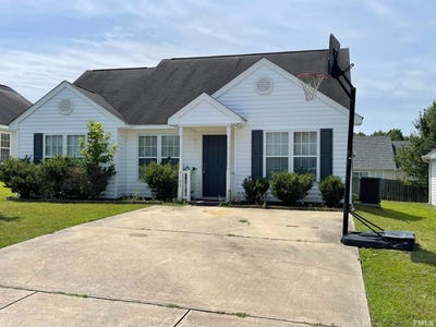 /international/us/5120-parkerwood-drive-knightdale-nc-110108218927/