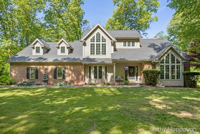 /international/us/470-caroline-street-ionia-mi-110108627912/