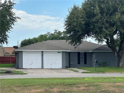 /international/us/2112-memorial-parkway-portland-tx-110108352431/