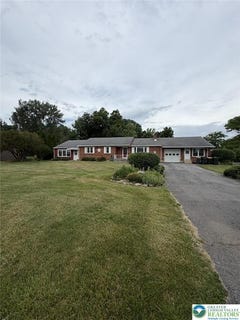/international/us/5391-chapmans-road-south-whitehall-twp-pa-110108985068/