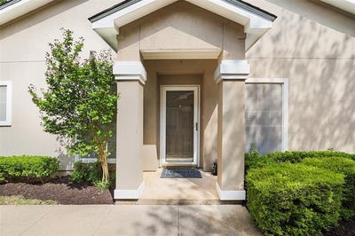 /international/us/8400-hickory-street-frisco-tx-110106976315/